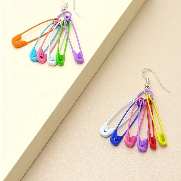 NEW Rainbow Colored Safety Pin Earrings - Picture 2 of 4
